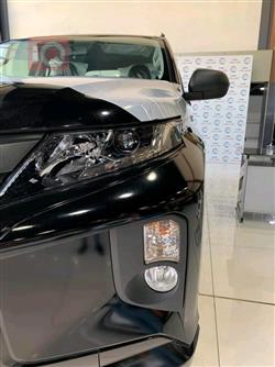 میتسوبیشی L200